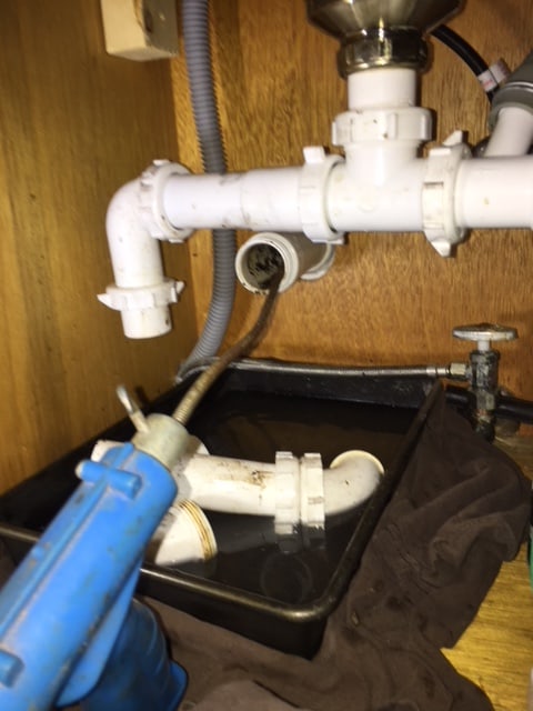 Could my kitchen sink be clogged *beyond* the P-trap? : r/Plumbing