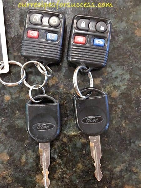 How to Replace a Lost Car Key Fob or Key - CARFAX
